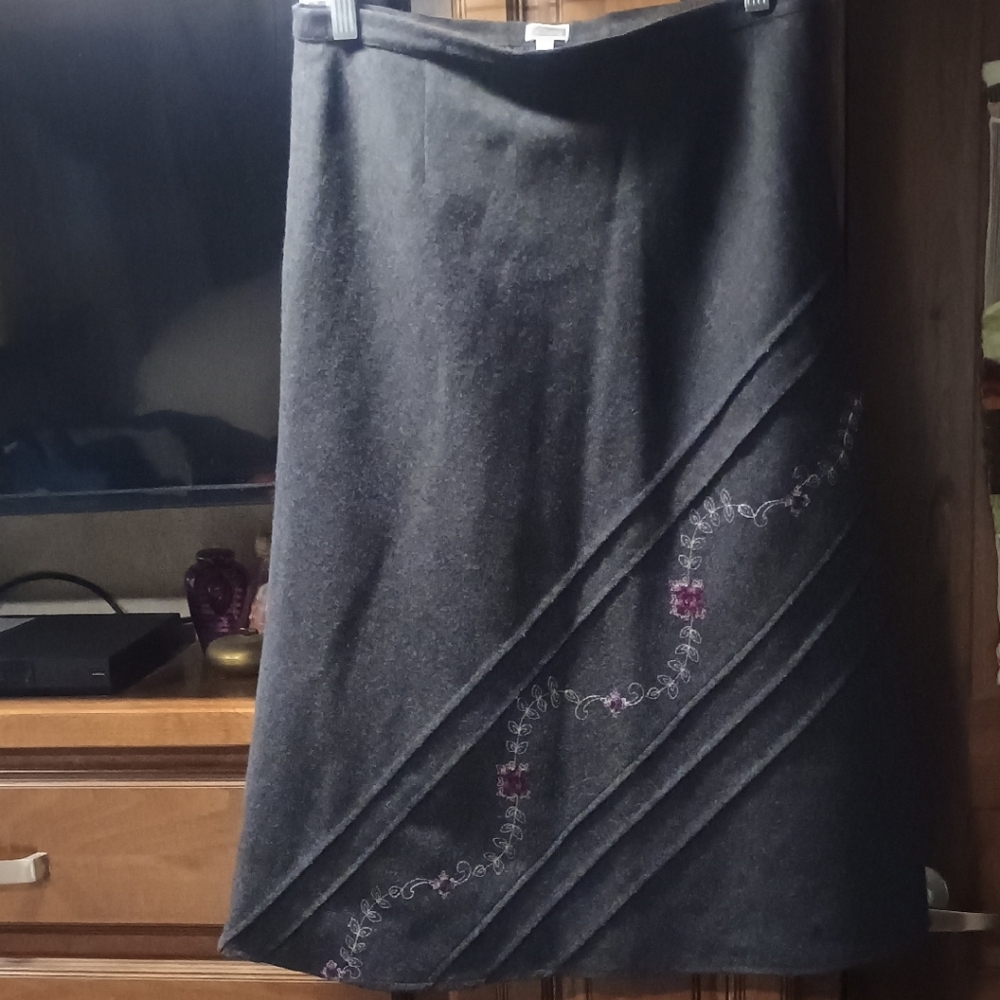 Classic Black A-Line Skirt with Subtle Floral Embroidery